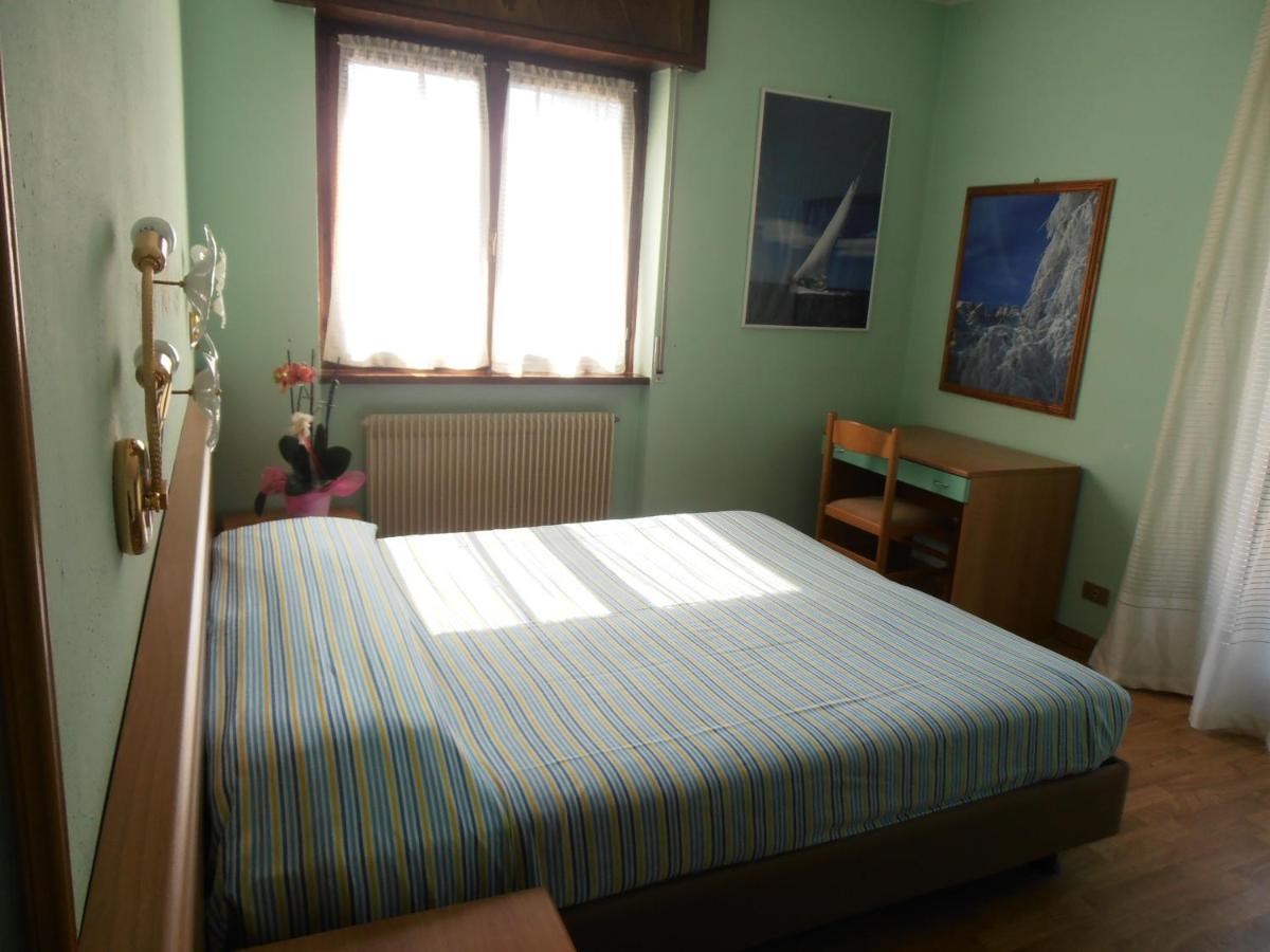 Hotel Locanda Ridevert à Tione di Trento Extérieur photo